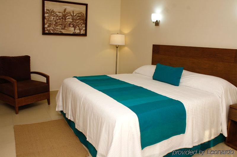 Hotel La Venta Inn Villahermosa Room photo